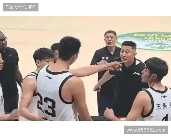 杜锋：赛季坎坷球员鼎力相助